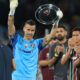 1,391 games! Fluminense GK breaks football record