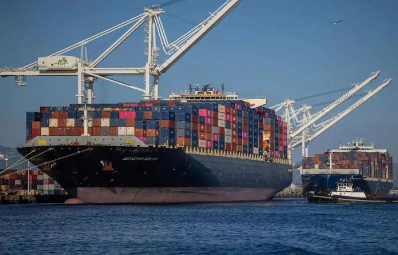 Turkey Restricts Israeli Ships and Official Flights from Its Territory Turkey Restricts Israeli Ships and Official Flights from Its Territory