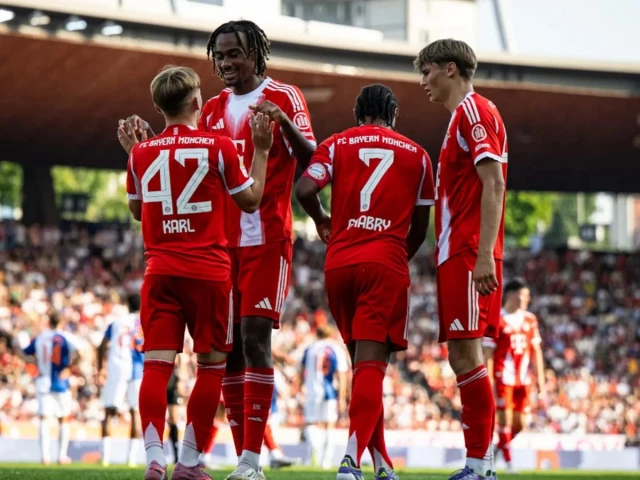 Bayern’s Bundesliga crown up for grabs  | The Express Tribune