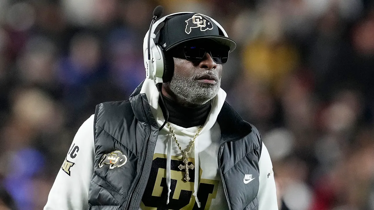 Colorado adds mobile bathroom near team bench for season opener after Deion Sanders’ bladder cancer treatment Colorado adds mobile bathroom near team bench for season opener after Deion Sanders’ bladder cancer treatment