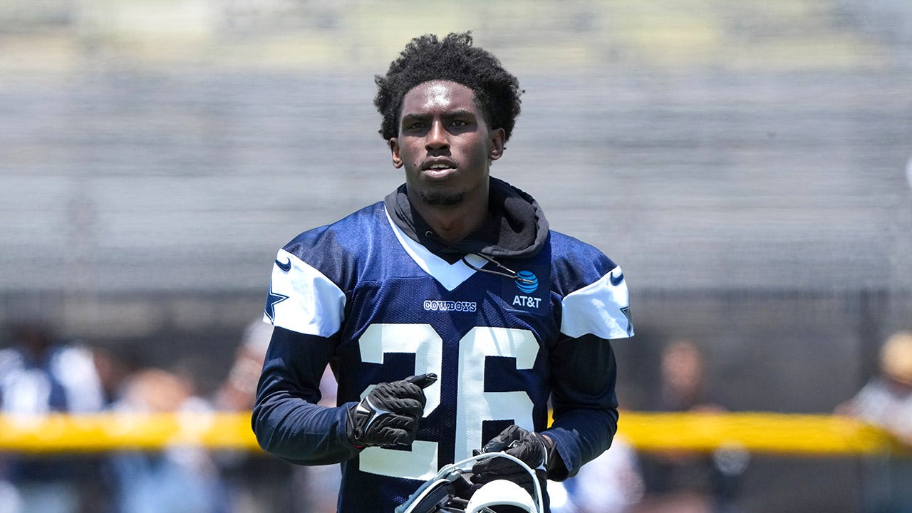 Cowboys secure DaRon Bland with M extension days after dealing Micah Parsons to Packers Cowboys secure DaRon Bland with M extension days after dealing Micah Parsons to Packers