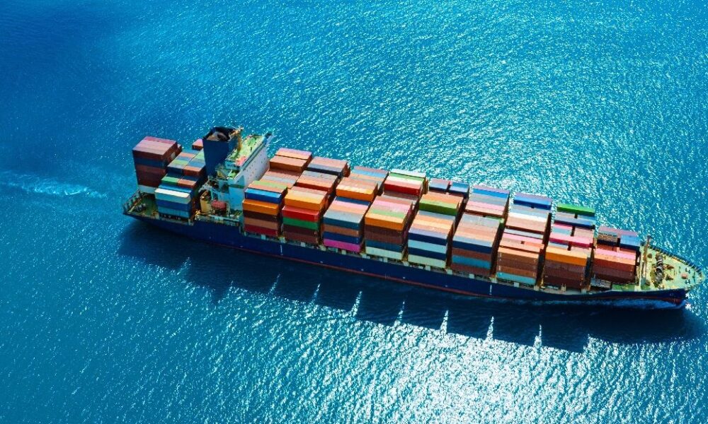 Drewry World Container Index drops for 10th week amid weak demand