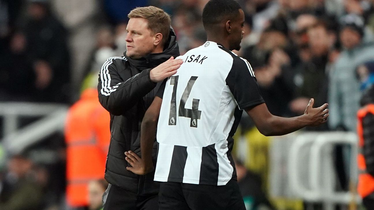 Howe: Isak to miss Liverpool, but fans can forgive Howe: Isak to miss Liverpool, but fans can forgive