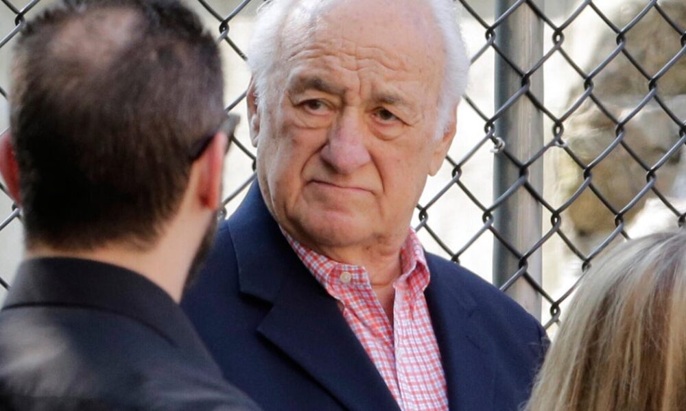 Jerry Adler, ‘Sopranos’ and ‘The Good Wife’ actor who spent decades backstage on Broadway, dies at 96