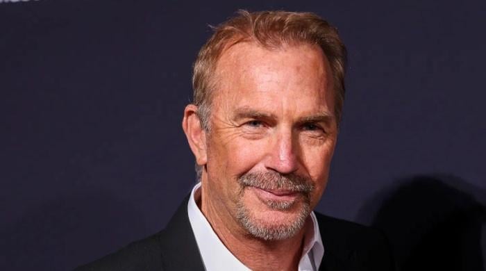 Kevin Costner ‘casually’ dating ex-wife of THIS billionaire Kevin Costner ‘casually’ dating ex-wife of THIS billionaire