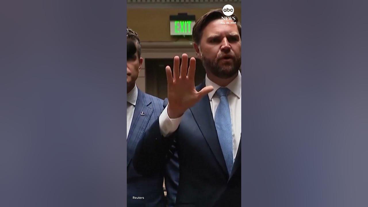 Protesters heckle Vance, Hegseth at photo op to thank DC National Guard Protesters heckle Vance, Hegseth at photo op to thank DC National Guard