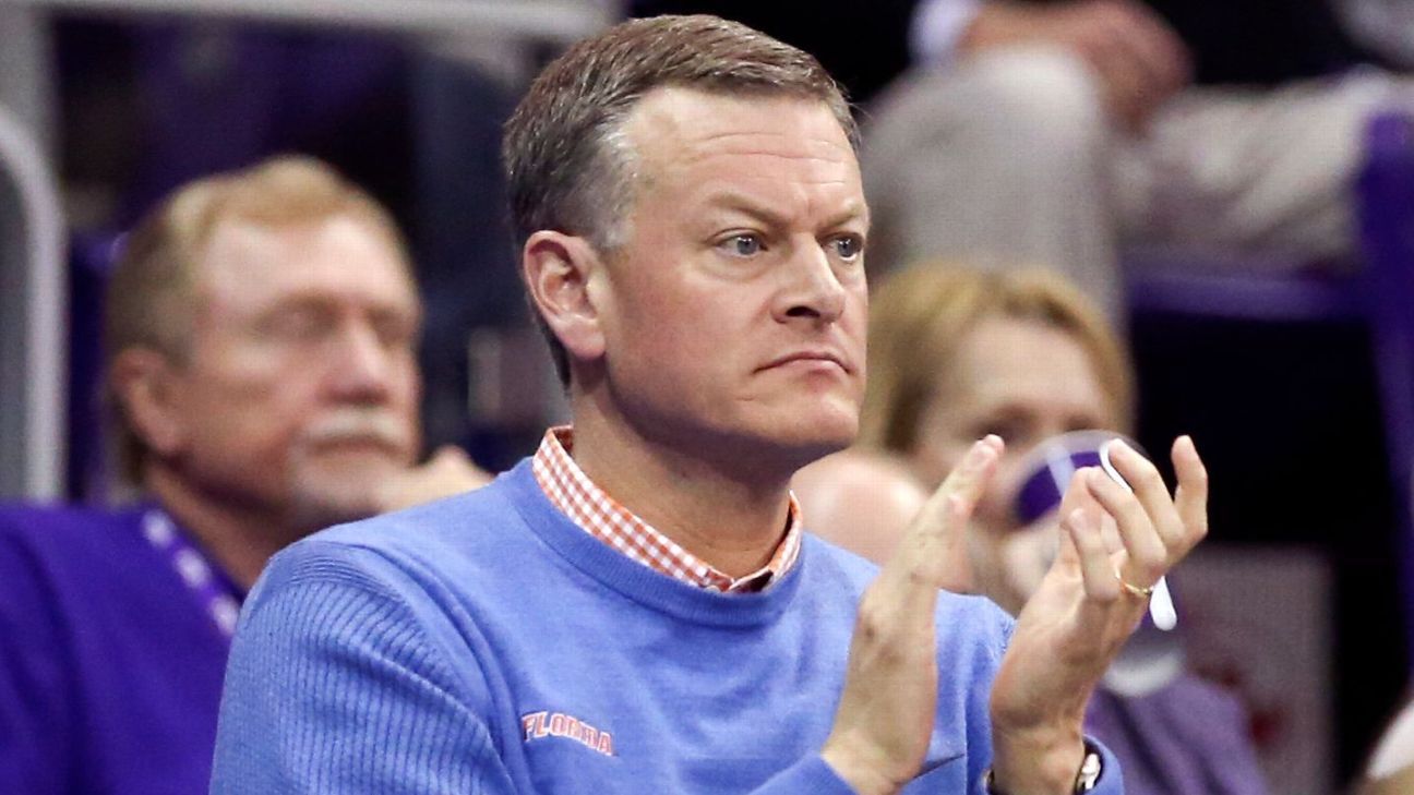 Report: Florida AD Stricklin extended 3 years Report: Florida AD Stricklin extended 3 years