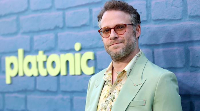 Seth Rogen reveals weird demand by fans instead of selfies and autographs Seth Rogen reveals weird demand by fans instead of selfies and autographs