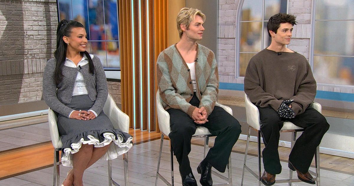 Stars of “My Life with the Walter Boys” talk season 2 expectations and relating to characters