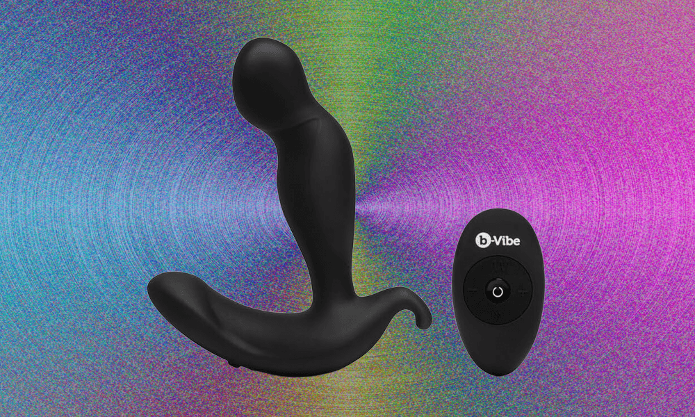 The b-Vibe 360 Plug Backdoor Vibrator Is Beginner-Friendly