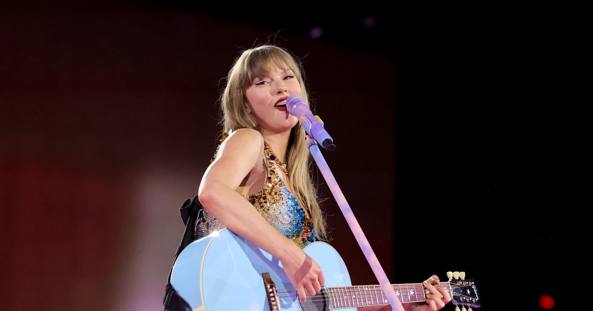 Thousands of tickets to Taylor Swift and other events illegally resold by broker, FTC alleges Thousands of tickets to Taylor Swift and other events illegally resold by broker, FTC alleges