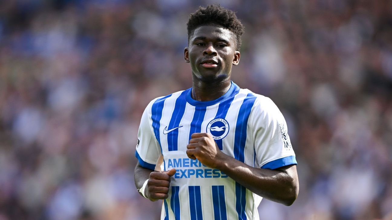 Transfer rumors, news: Man United push for Baleba, look at Wharton Transfer rumors, news: Man United push for Baleba, look at Wharton