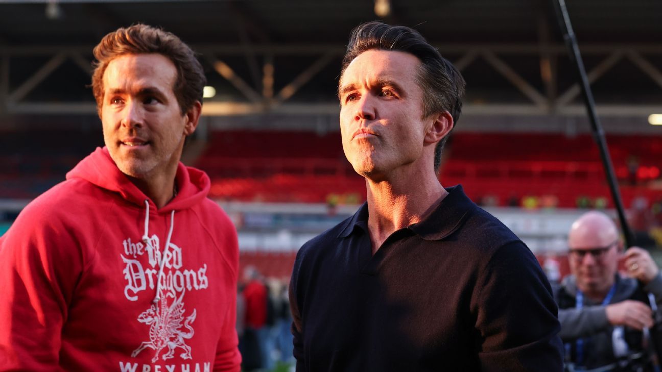 Wrexham, Mac back bid to save league opponents Wrexham, Mac back bid to save league opponents