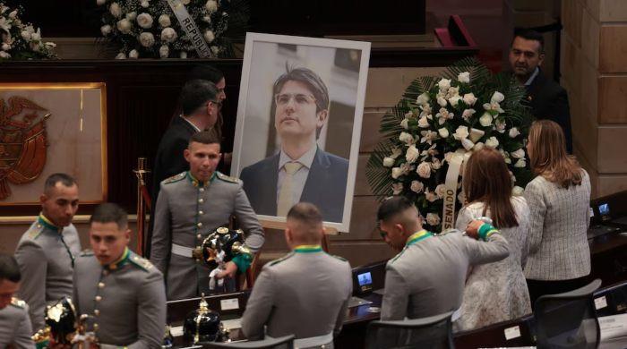 Colombian presidential hopeful Uribe dies two months after shooting
