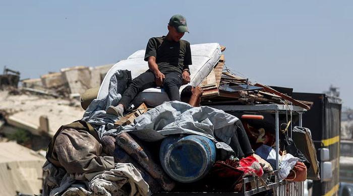 Thousands of Palestinians leave Gaza City fearing Israeli offensive