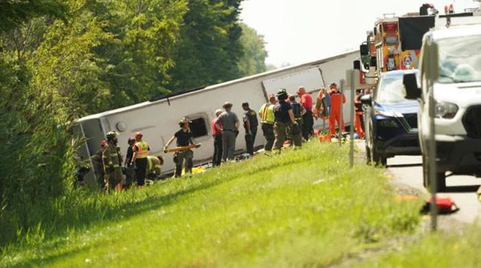 New York bus crash kills five tourists returning from Niagara Falls New York bus crash kills five tourists returning from Niagara Falls