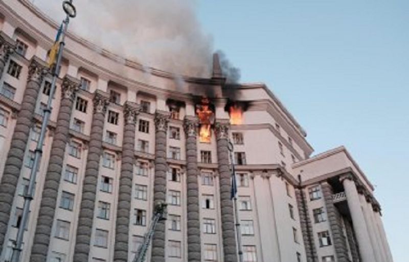Trump Threatens Sanctions After Russia’s Largest Ukraine Airstrike Trump Threatens Sanctions After Russia’s Largest Ukraine Airstrike