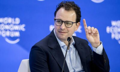 AI giant Anthropic to pay .5 bn over pirated books
