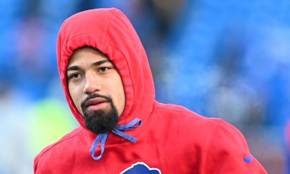 Buffalo Bills WR Khalil Shakir helps save 19 dogs from euthanization