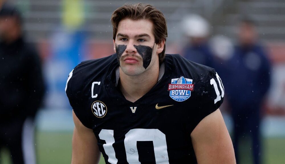 College athletes suing NCAA over redshirt rule