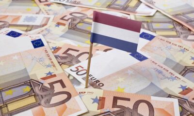 Dutch producer confidence improves in Sept but stays negative