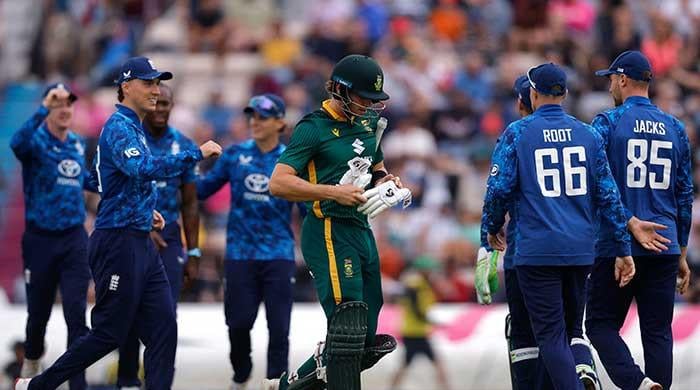 England make ODI history with largest-ever win margin England make ODI history with largest-ever win margin