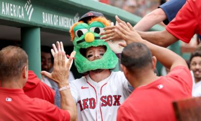 Fictitious ending? Story fly hits glove, pole for HR