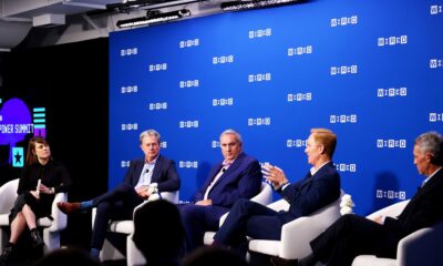 How AI Is Upending Politics, Tech, the Media, and More