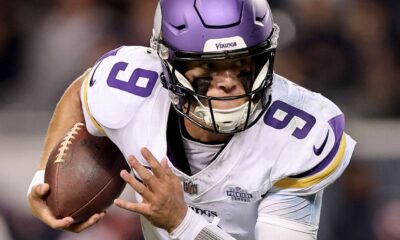 McCarthy delivers in debut, leads Vikings’ rally