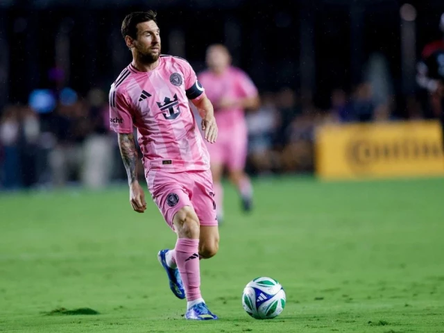 Messi brace lifts Miami in 3-2 MLS win over DC United | The Express Tribune Messi brace lifts Miami in 3-2 MLS win over DC United | The Express Tribune
