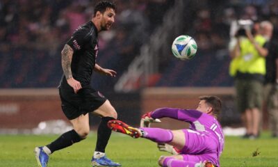 Messi scores twice, Miami clinches playoff berth