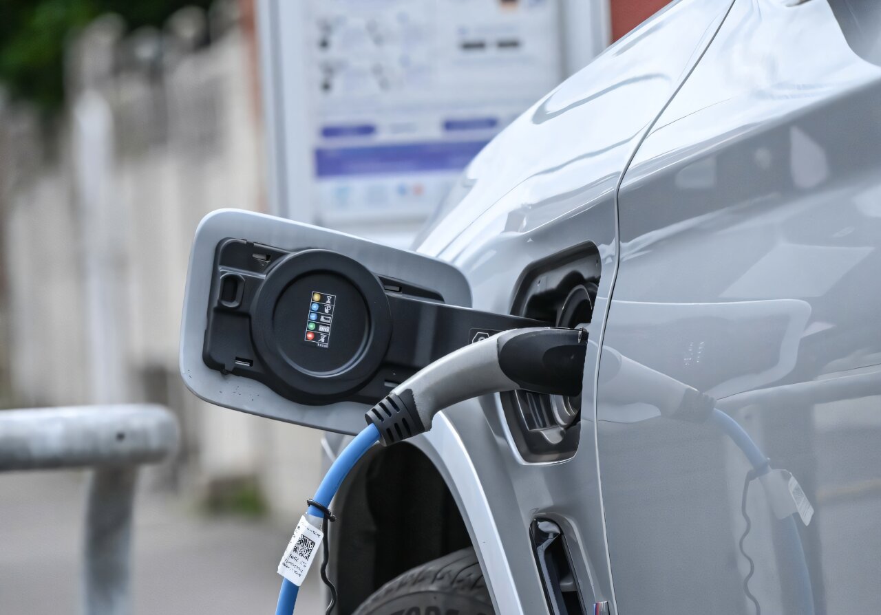 Most EU carmakers on track to meet emission targets: Study Most EU carmakers on track to meet emission targets: Study