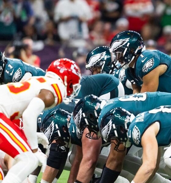 NFL fans accuse Eagles of committing penalties on tush push during win over Chiefs
