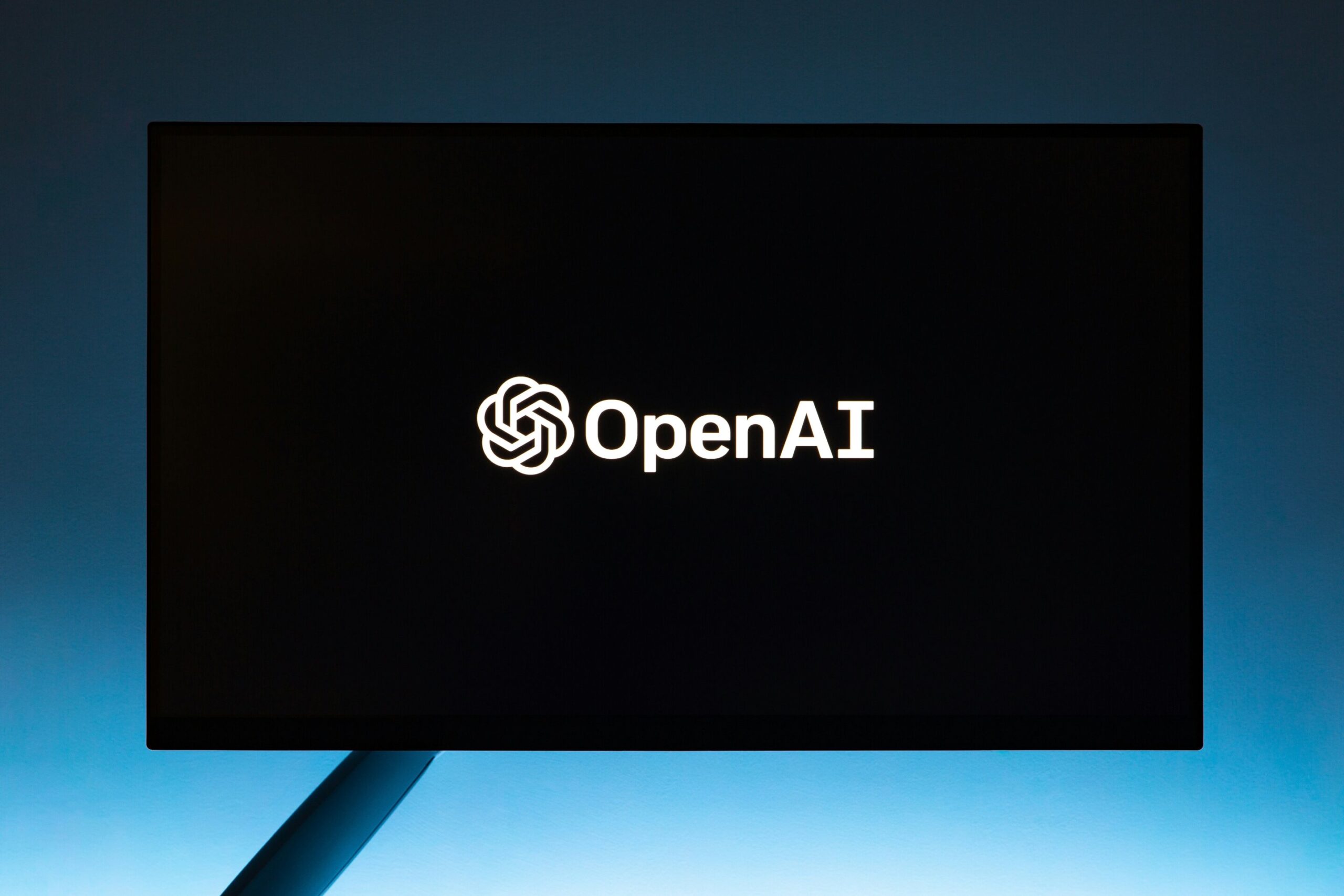 OpenAI reaches new agreement with Microsoft to change its corporate structure