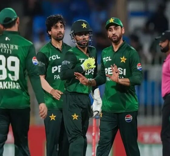Pakistan book T20I tri-series final berth after beating UAE – SUCH TV