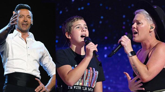 Pink tears up as daughter Willow performs with Hugh Jackman at Radio City Pink tears up as daughter Willow performs with Hugh Jackman at Radio City