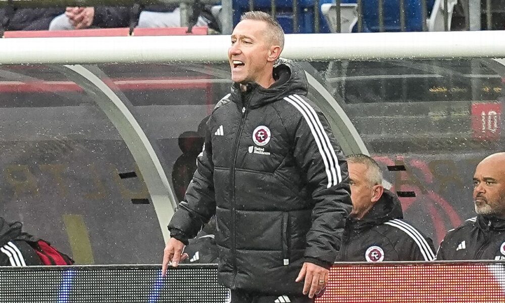 Revs fire Caleb Porter with playoffs out of sight