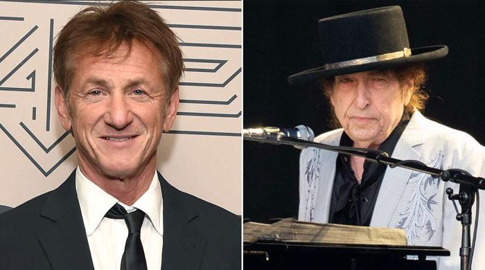 Sean Penn reveals unlikely bond with Bob Dylan in boxing ring
