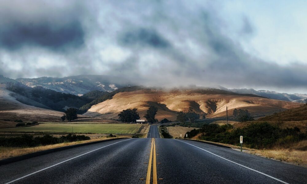 Study outlines steps for California to reach net-zero emissions by 2045