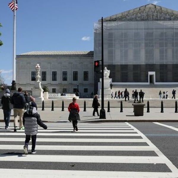Trump takes tariffs fight to US Supreme Court Trump takes tariffs fight to US Supreme Court