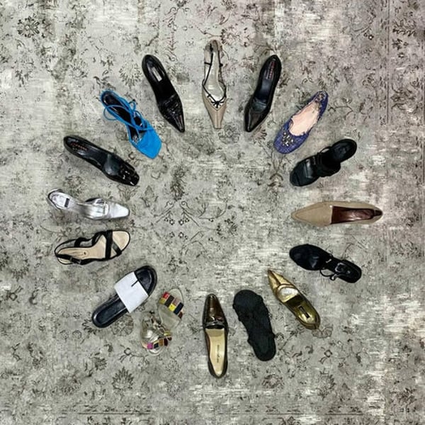 Vintage concept Styx debuts in Porto with luxury fashion and art