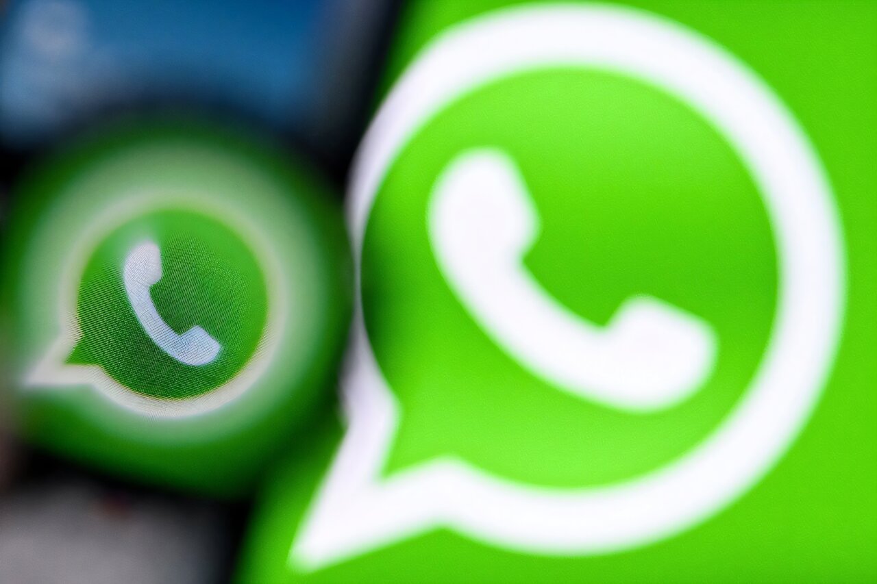 WhatsApp, Twitch among sites that could face Australia under-16s social media ban