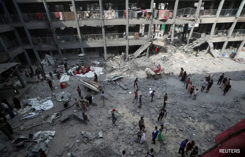 Israel strikes kill 40 in Gaza ahead of UN ceasefire vote