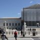 White House takes tariffs fight to US Supreme Court