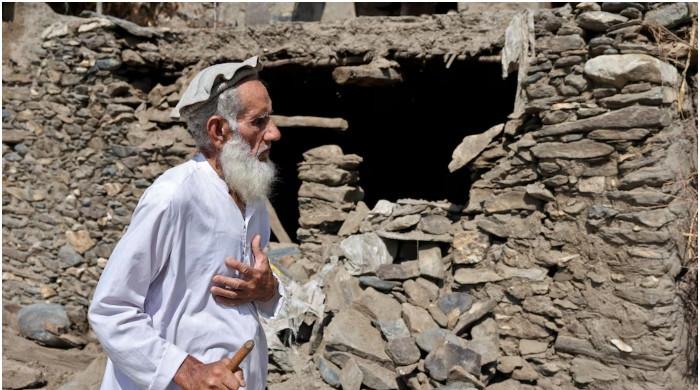 Afghan quake survivors refuse to return home, fearing deadly landslides Afghan quake survivors refuse to return home, fearing deadly landslides