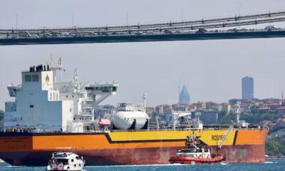 Trump presses Nato nations to halt Russian oil purchases Trump presses Nato nations to halt Russian oil purchases