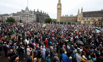 Thousands march in central London to protest Trump’s second state visit Thousands march in central London to protest Trump’s second state visit