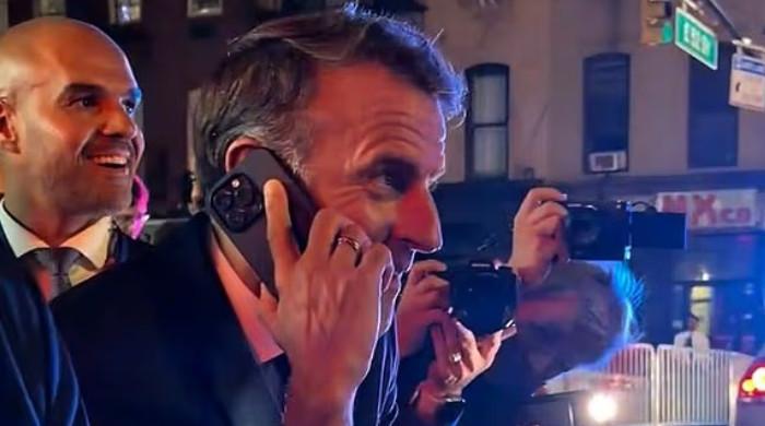 Macron forced to wait roadside as Trump’s motorcade rolls through New York