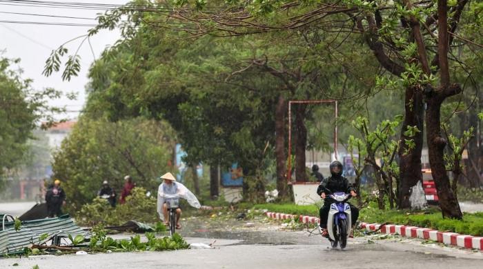 Two dead and 17 missing as Typhoon Bualoi hits Vietnam