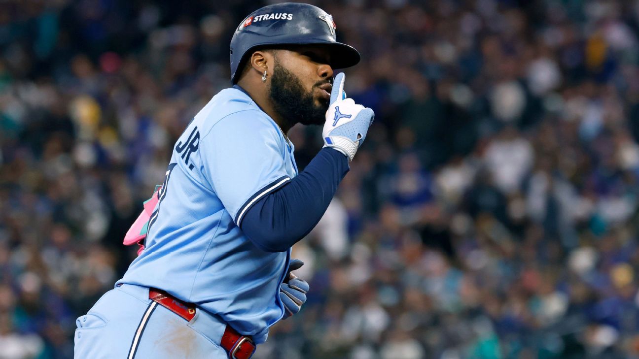ALCS takeaways: Best moments, Game 3 hero from Blue Jays’ dominant win ALCS takeaways: Best moments, Game 3 hero from Blue Jays’ dominant win
